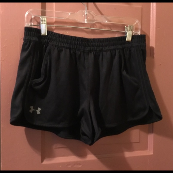Under Armour Pants - UNDER ARMOUR LADIES RUNNING SHORTS